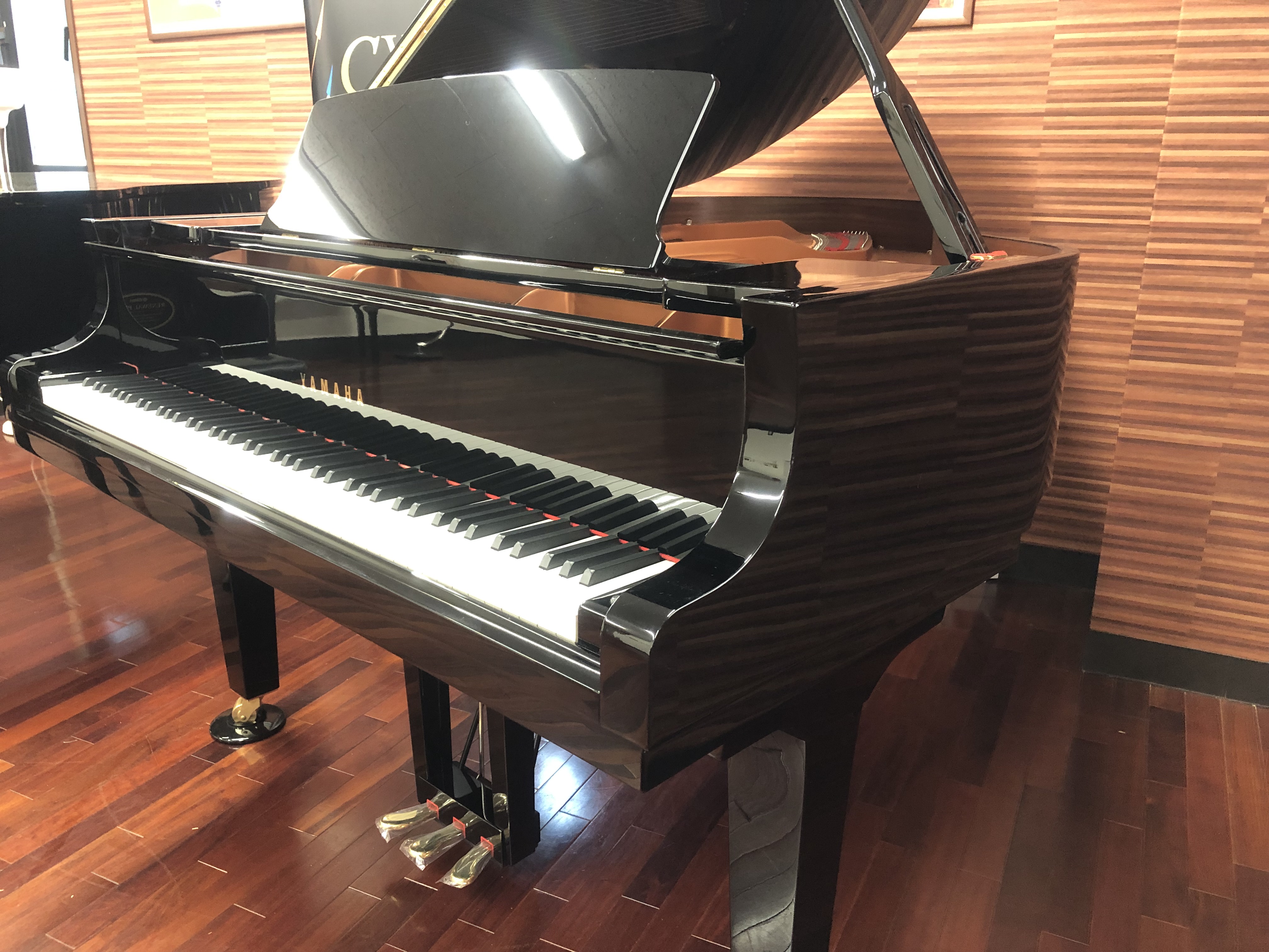 昭和楽器中古ピアノ 埼玉の音楽教室 楽器店の昭和楽器 昭和楽器中古ピアノ 埼玉の音楽教室 楽器店の昭和楽器